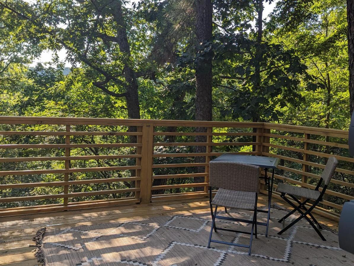 Cabin #6 With Hot Tub Deck And Sunset View At Loblolly Pines Apartment Eureka Springs Bagian luar foto