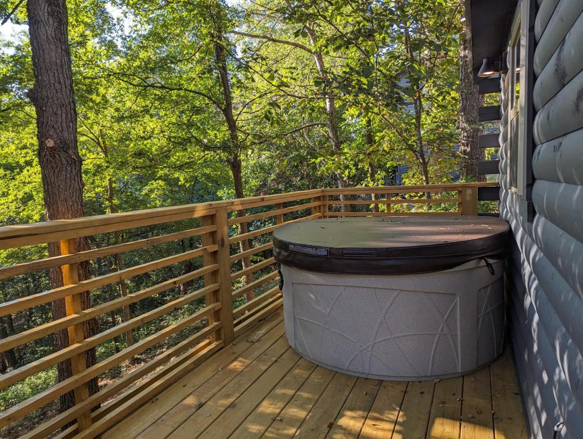 Cabin #6 With Hot Tub Deck And Sunset View At Loblolly Pines Apartment Eureka Springs Bagian luar foto